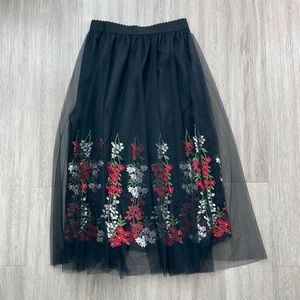 Sans Souci Tulle Skirt Black with Floral Size M